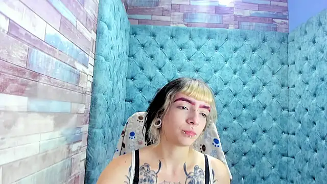 Snapshot of Samantha_Smiith chatting on January 2026 04:05:02 AM Samantha Smiith online show from January 2026 04:05:02 AM