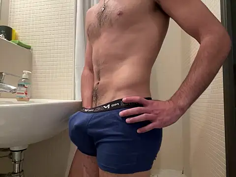 maximmeeelove online show from January 2025 02:46:01 PM