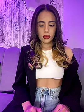 AbyThompson online show from September 2025 01:38:02 AM