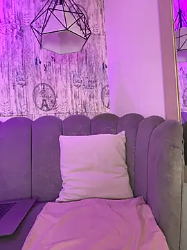 AbyThompson online show from February 2026 01:57:02 PM