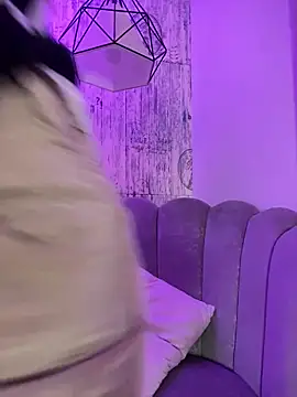 AbyThompson online show from October 2025 01:56:02 PM