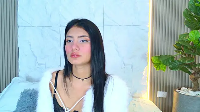 LaurenRodriiguez online show from April 2026 12:42:01 PM