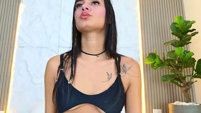 LaurenRodriiguez online show from March 2026 12:29:02 PM