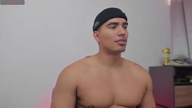 JamesGraay online show from December 2025 06:50:02 PM