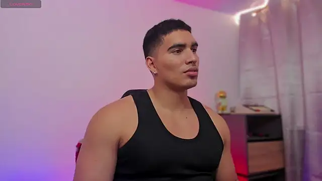 JamesGraay online show from October 2025 02:49:01 PM