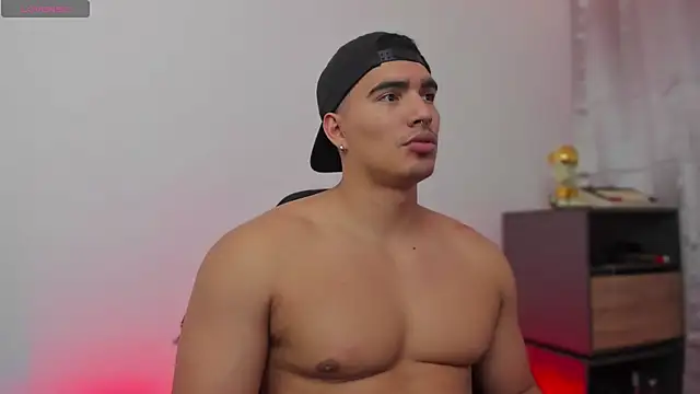 JamesGraay online show from November 2025 02:53:02 PM