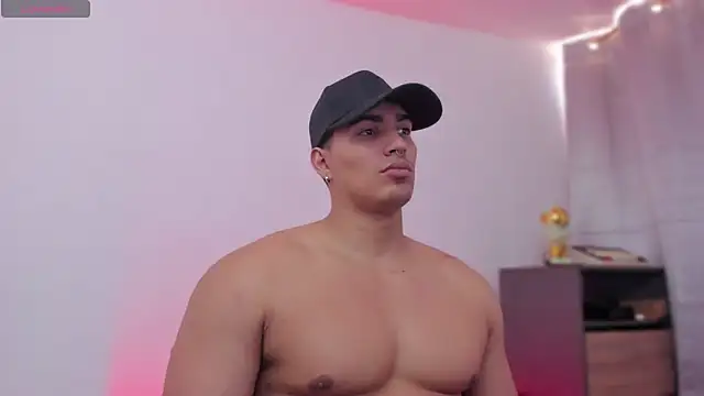 JamesGraay online show from November 2025 06:07:02 PM