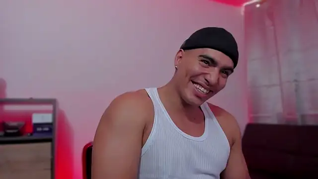 JamesGraay online show from September 2025 09:09:01 PM