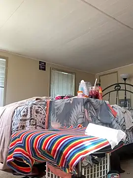 KatieBARBiE98 online show from March 2026 05:44:02 PM