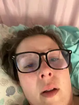 KatieBARBiE98 online show from March 2026 09:19:02 PM