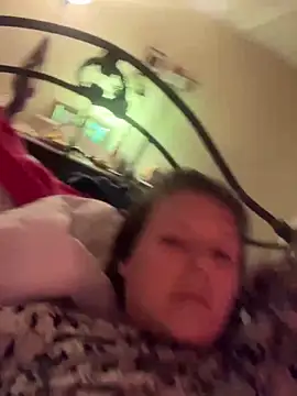 KatieBARBiE98 online show from April 2026 11:44:01 PM