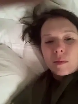 KatieBARBiE98 online show from February 2026 01:09:01 PM