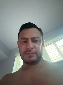 afro1986 online show from April 2026 11:33:01 PM