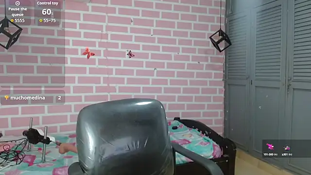 Snapshot of analus-01 chatting on October 2025 10:24:02 PM analus-01 online show from October 2025 10:24:02 PM