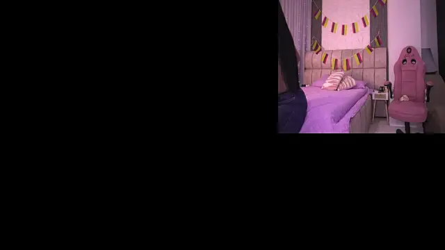 Godess Scarlett77 online show from June 2026 03:12:02 AM