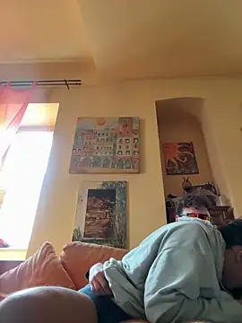 calleaaaa online show from November 2025 10:59:01 AM