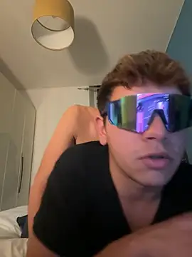 calleaaaa online show from November 2025 10:24:01 PM