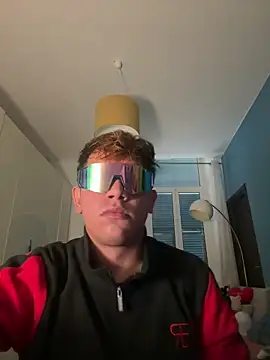 calleaaaa online show from November 2025 10:08:01 AM