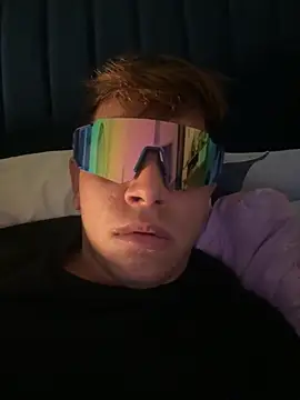 calleaaaa online show from October 2025 10:15:01 AM