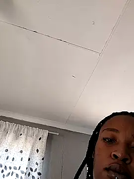 Snapshot of MelStar18xxx chatting on February 2026 10:04:01 AM MelStar18xxx online show from February 2026 10:04:01 AM