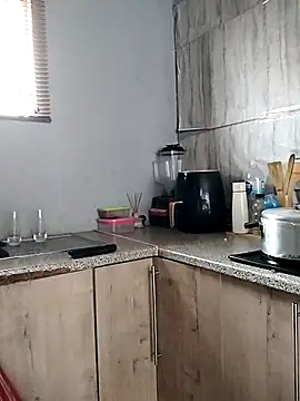 MelStar18xxx online show from September 2025 01:10:02 PM