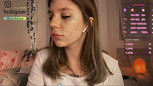 Snapshot of somejgirl chatting on January 2025 05:06:01 PM somejgirl online show from January 2025 05:06:01 PM
