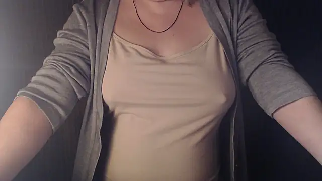 1BECHA1 online show from November 2025 05:46:01 PM