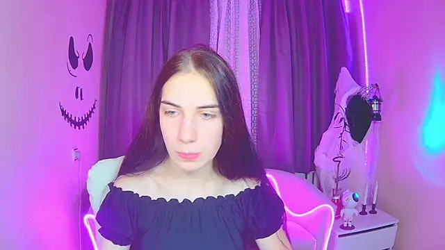 NikaStark  online show from October 2025 07:43:01 PM