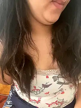 yassminsexy22 online show from November 2025 12:30:01 PM