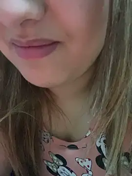 yassminsexy22 online show from February 2026 02:45:02 AM