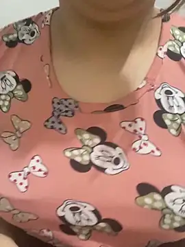 yassminsexy22 online show from February 2026 01:10:01 PM