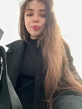 pantyless online show from April 2026 10:33:02 PM