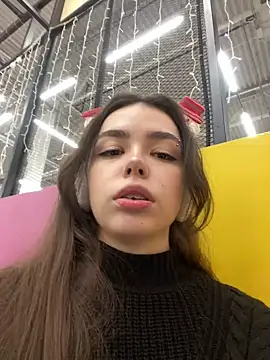 pantyless online show from December 2024 11:21:01 PM