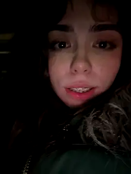 pantyless online show from December 2025 01:23:02 AM