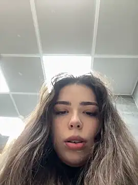 pantyless online show from February 2026 10:19:01 PM