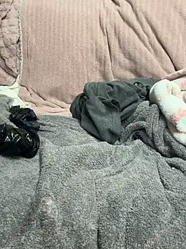 UtopianMisfit1 online show from February 2026 12:10:02 AM