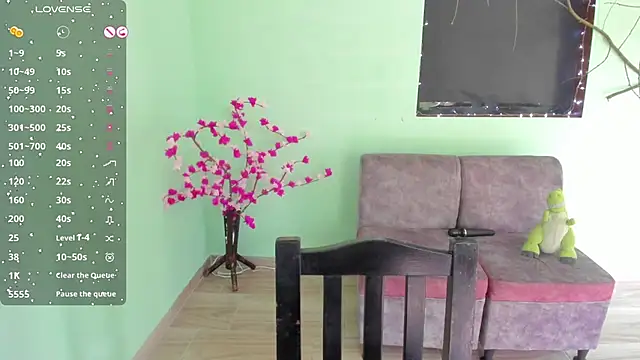 Snapshot of CamilaHarperr_ chatting on November 2025 02:28:02 PM CamilaHarperr online show from November 2025 02:28:02 PM