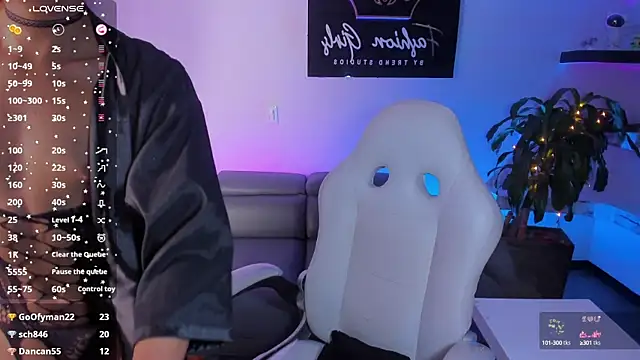 Snapshot of CamilaHarperr_ chatting on March 2025 06:54:02 AM CamilaHarperr online show from March 2025 06:54:02 AM