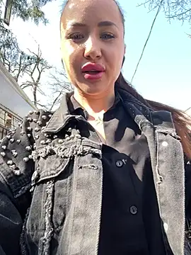 Snapshot of beautydiamond chatting on March 2025 11:23:01 AM beautydiamond online show from March 2025 11:23:01 AM