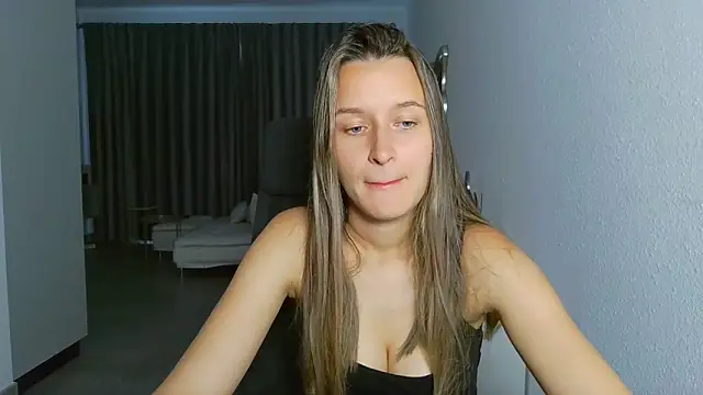 Submissive love online show from October 2025 03:35:02 PM