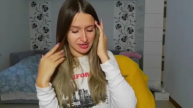 Submissive love online show from November 2025 12:59:01 PM