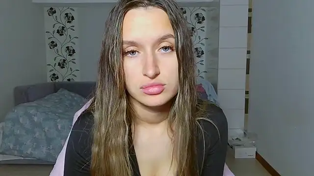 Submissive love online show from November 2025 04:40:02 PM