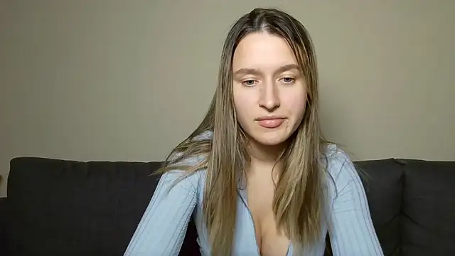 Submissive love online show from January 2025 08:44:01 PM