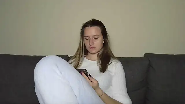 Submissive love online show from March 2025 08:06:02 PM