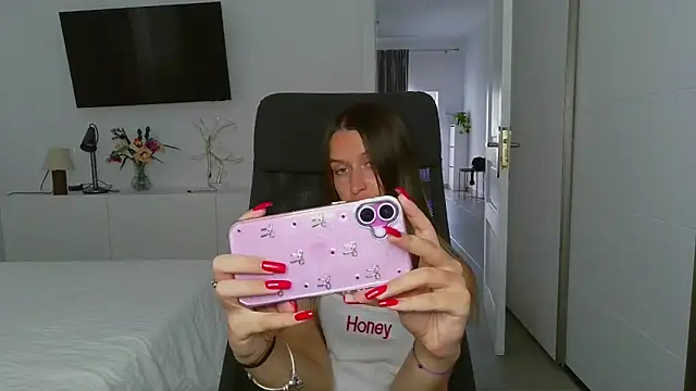 Submissive love online show from October 2025 01:23:01 PM