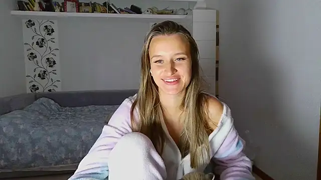 Submissive love online show from November 2025 04:44:02 PM