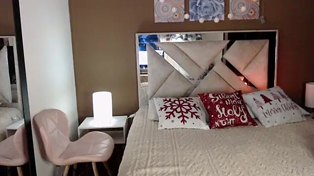 SophiaJoliebm online show from November 2025 04:55:02 AM