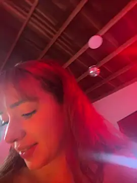 sweeet peach online show from June 2026 05:40:02 AM