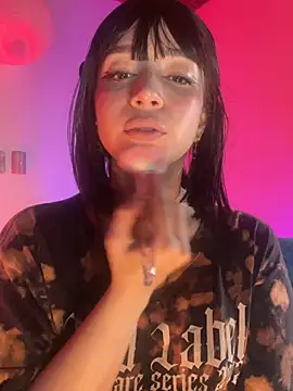 sweeet peach online show from March 2026 05:06:02 AM