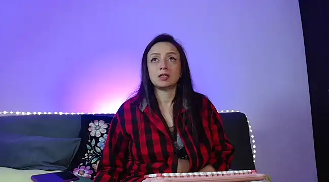 catalinamommyx online show from March 2025 07:02:01 AM